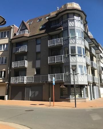 New Line Apartment มิดเดิลแกร์เกอ ภายนอก รูปภาพ
